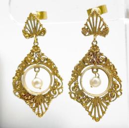 Yellow Gold Earring